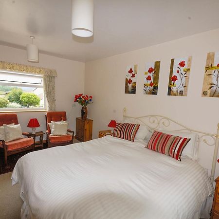 Greyfield Farm Cottages Farmborough Exterior photo